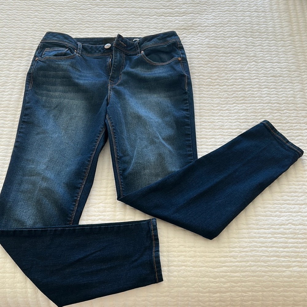 Near new 1822 jeans (10)